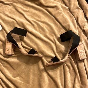 Worn twice, great condition